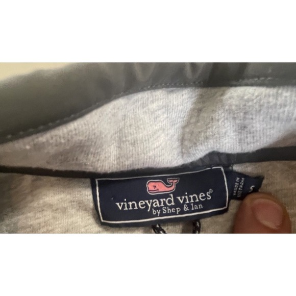 Vineyard Vines Mens L Quilted Shoulder 1/4 Snap Pullover Sweater Gray Sweatshirt - Picture 6 of 10